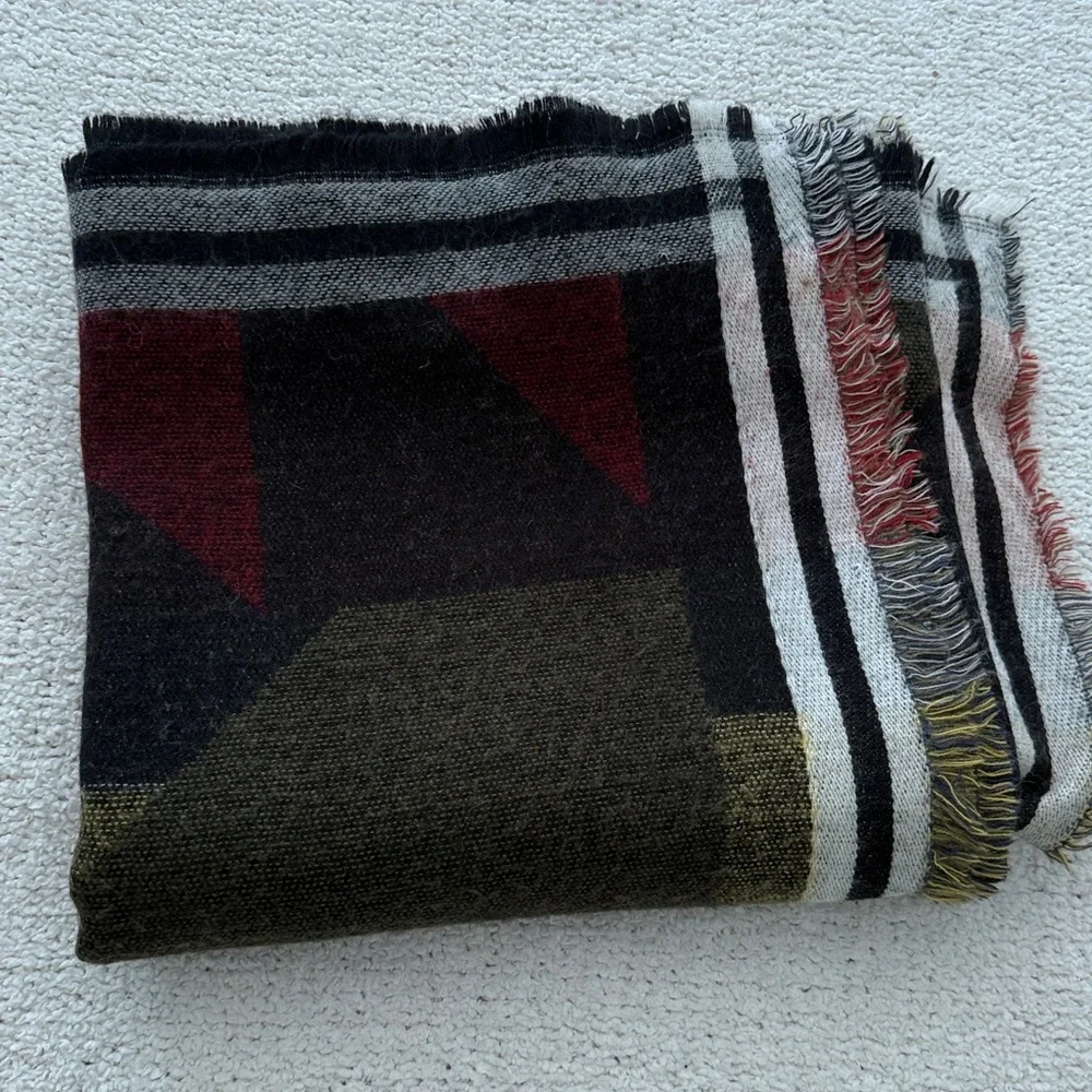 Zara geometric Danish Modern MCM style vibe large size square 53” x 53” versatil